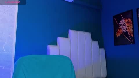 Snapshot of allexcano chatting on 10.03.25 Allex online show from 10.03.25