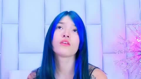 Allicia online show from 03.04.25