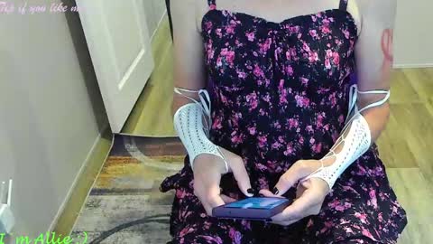 Allie online show from 04.11.26