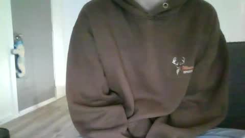 Snapshot of alliebearx chatting on 01.11.25 alliebearx online show from 01.11.25
