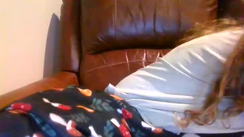 alliebearx online show from 11.24.25