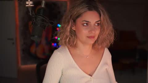 Allie online show from 12.14.25