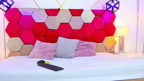 Snapshot of alliison_fox chatting on 01.20.25 Allison online show from 01.20.25