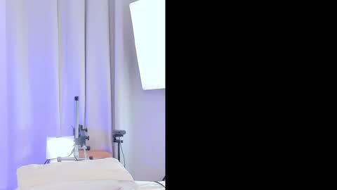 Snapshot of allison_carpenter chatting on 01.20.25 Allison Carpenter online show from 01.20.25