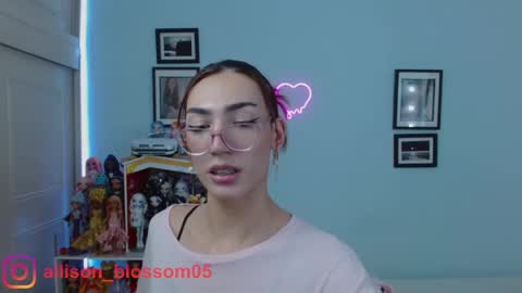   online show from 02.22.25