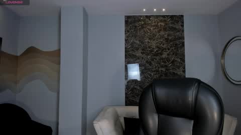 Allison Rogers online show from 11.05.25