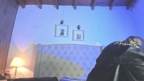 Snapshot of allisson_m chatting on 12.16.24 allisson online show from 12.16.24