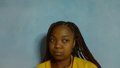 Snapshot of allizida01 chatting on 11.19.25 allizida01 online show from 11.19.25