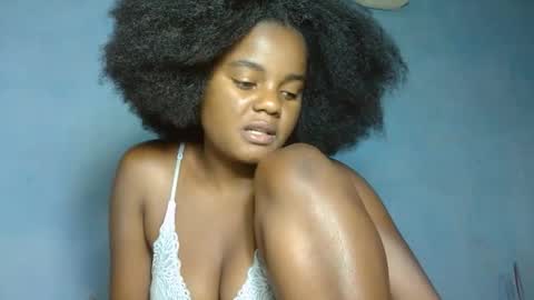 allizida01 online show from 11.27.25