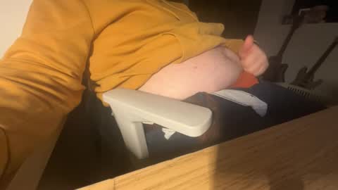 Snapshot of allowis2 chatting on 10.16.25 allowis2 online show from 10.16.25