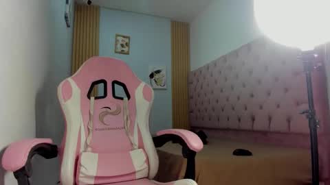 alluringangel01 online show from 11.03.25