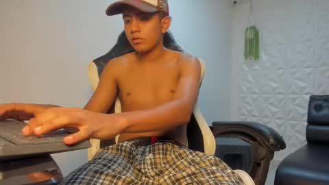 alluringangel01 online show from 01.13.26