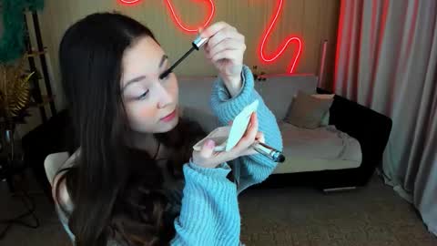 Snapshot of alluringeyess chatting on 10.12.25 alluringeyess online show from 10.12.25