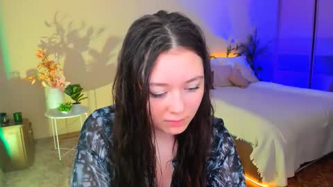 alluringeyess online show from 11.29.25