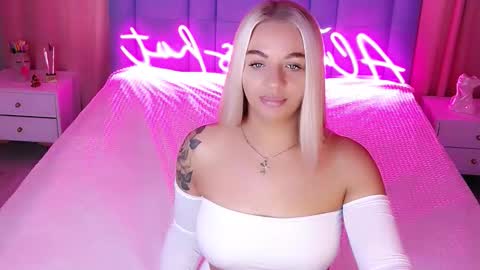 AlwaysHot online show from 10.03.25