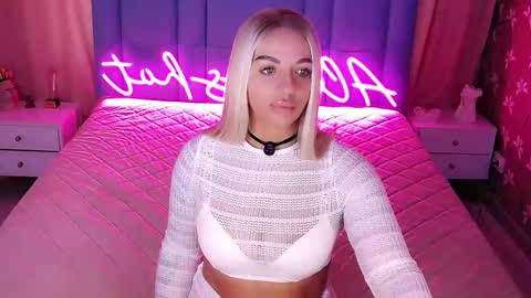 AlwaysHot online show from 04.12.26