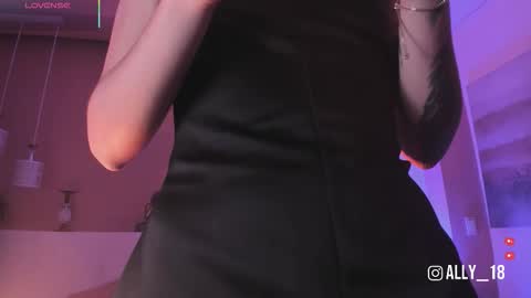 Snapshot of ally_addams chatting on 03.04.26 Ally online show from 03.04.26