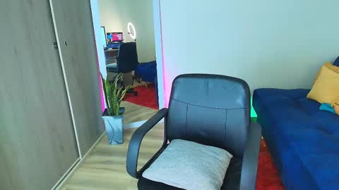 Ally  help me reach 100 satisfaid online show from 03.09.25