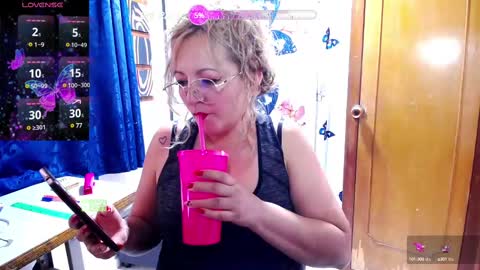 Snapshot of ally_sweety chatting on 02.21.25 ally_sweety online show from 02.21.25