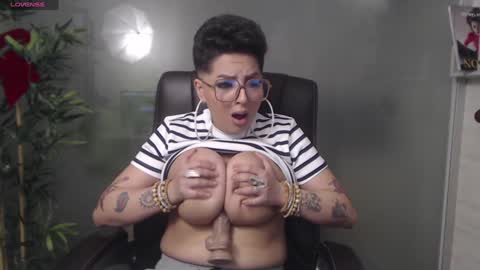         online show from 12.04.24