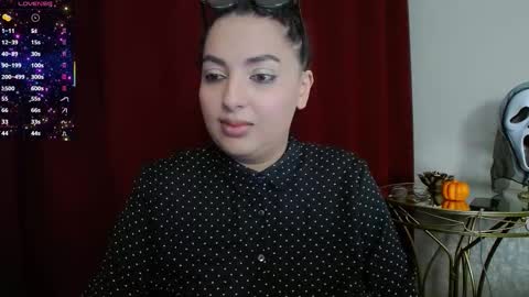 Snapshot of allyiah chatting on 10.18.25 online show from 10.18.25