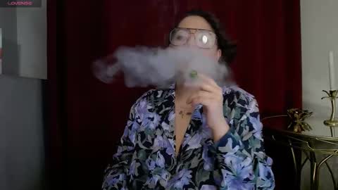         online show from 11.06.25