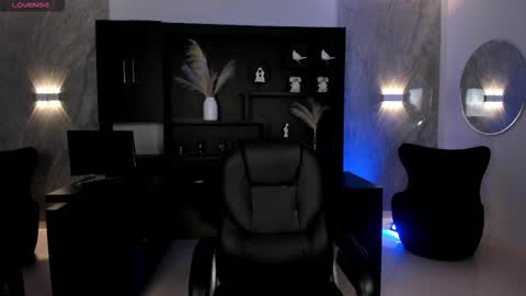 Alisson online show from 10.04.25