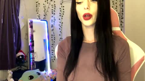 Snapshot of allyoursss1212 chatting on 12.05.24 Ally Girl In Her Ally World online show from 12.05.24