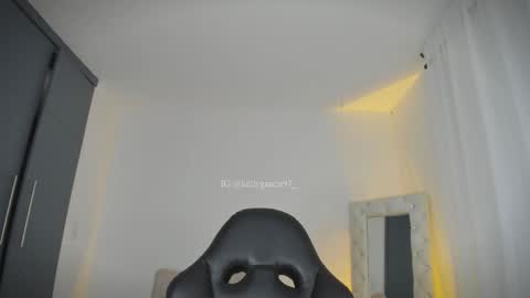 Kelly  online show from 02.09.26