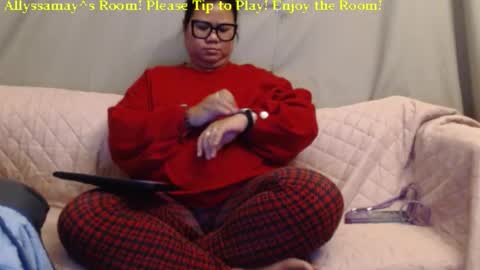 Allyssamay online show from 09.30.25