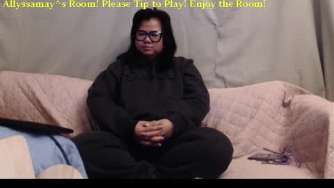 Allyssamay online show from 11.16.25