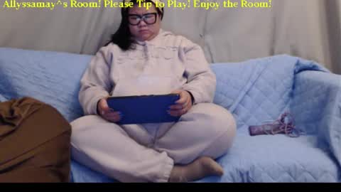 Allyssamay online show from 02.11.26