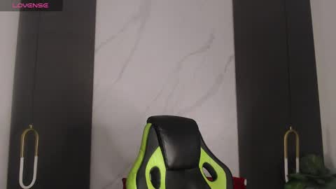 ALMA FENIX  online show from 02.06.25