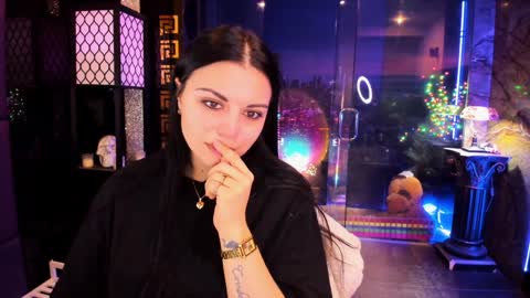 Alma online show from 12.17.24