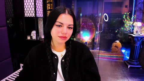 Alma online show from 12.21.24