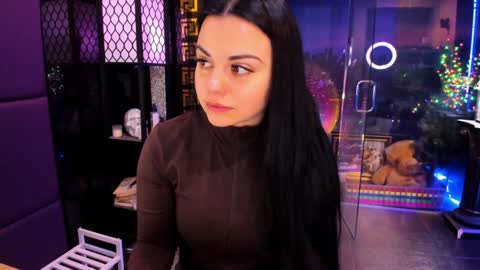 Alma online show from 11.18.25