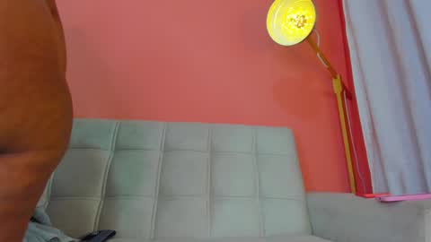 Alma Castillo online show from 01.07.25