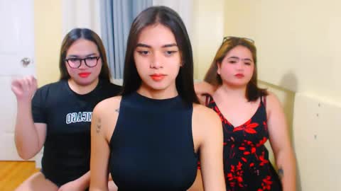 Almira online show from 03.23.26