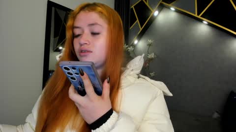 Snapshot of almma_ chatting on 01.20.25 ALMMA online show from 01.20.25