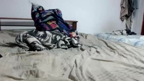 ANDRIU- Instagram andriugigante- andriugigante--- INDEPENDENT MODEL  Follow me here  online show from 12.16.25