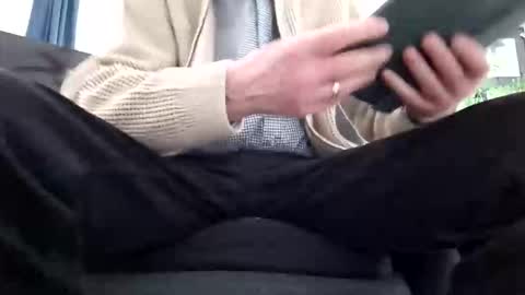 LickingUallover online show from 04.02.26