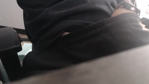 Snapshot of aloha_king chatting on 09.28.25 simplyfaded online show from 09.28.25