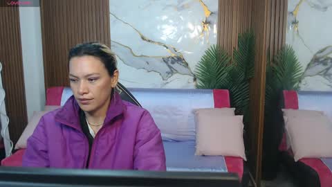 alonddra_tay online show from 05.12.26