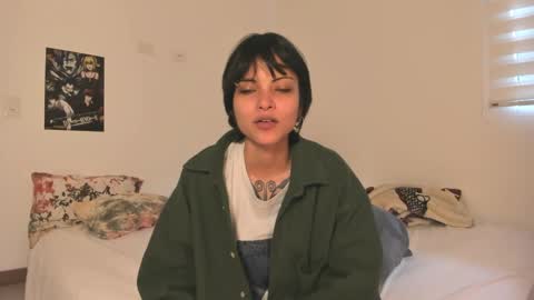 Snapshot of alone_together_ chatting on 01.14.25 luca or garu D online show from 01.14.25