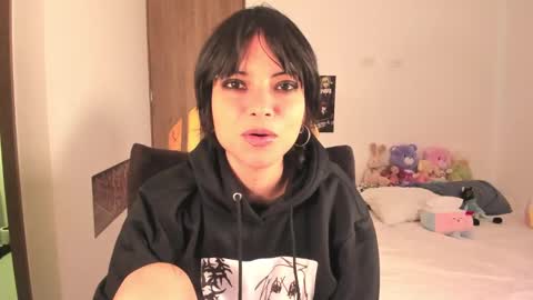 Snapshot of alone_together_ chatting on 01.21.25 luca or garu D online show from 01.21.25