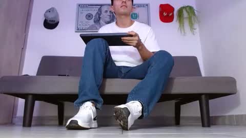 alejo online show from 04.03.26