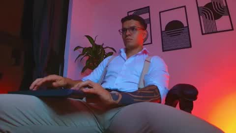 Snapshot of alpha_dominus_ chatting on 05.03.26 alpha_dominus_ online show from 05.03.26