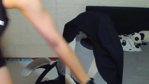 Angelo online show from 01.08.25