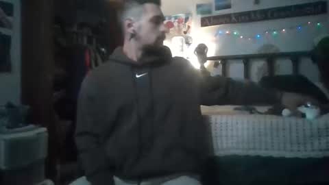 Snapshot of alphadomcole chatting on 10.22.25 alphadomcole online show from 10.22.25