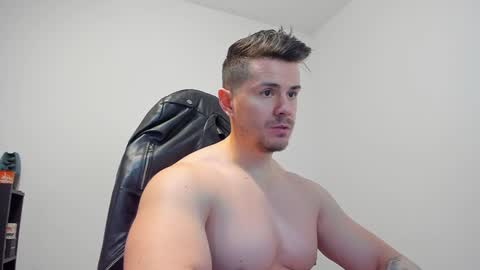 Snapshot of alphagodleatherking92 chatting on 12.25.24 LeatherMaster online show from 12.25.24